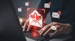 AdobeStock_1655160662-phishing